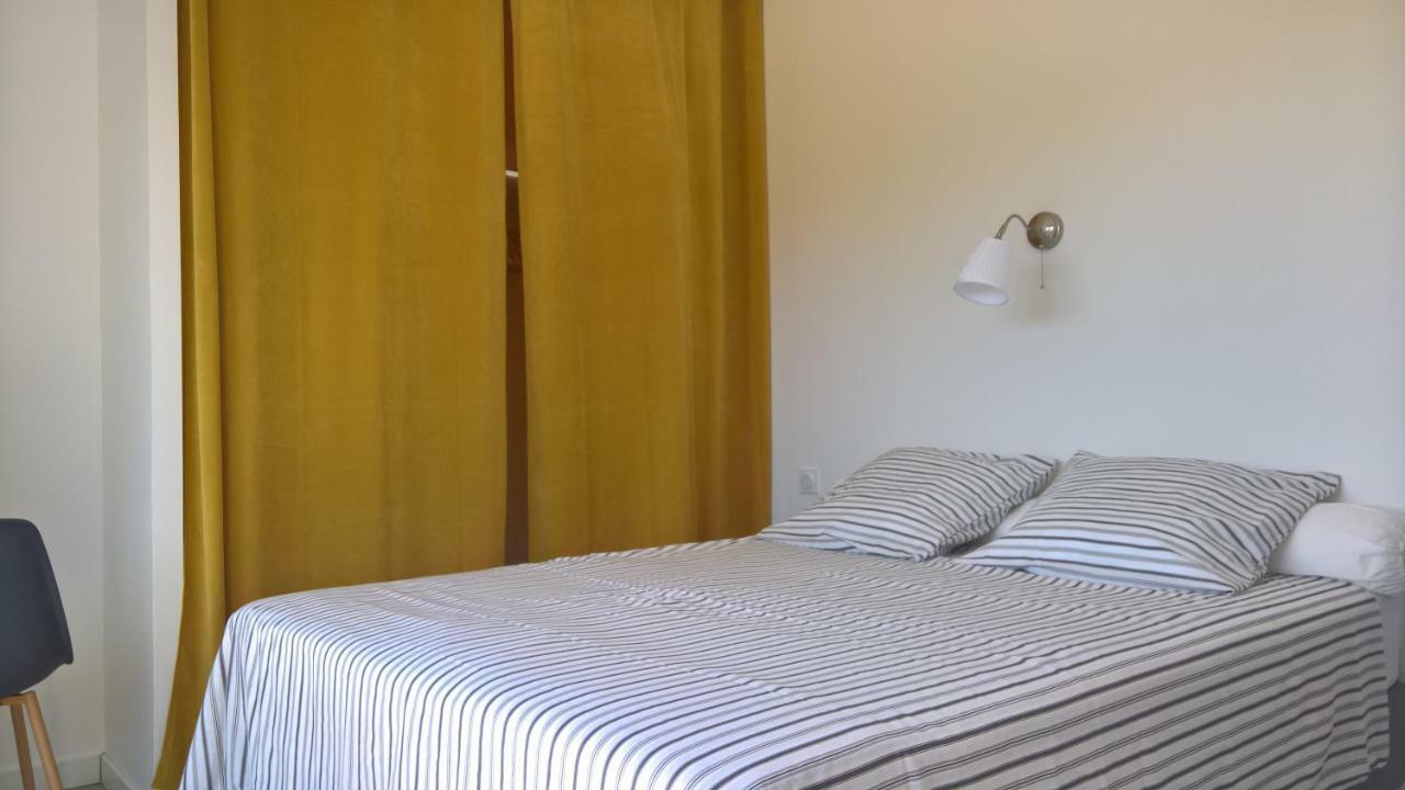 Villa Piscine Sud France Verzeille Ngoại thất bức ảnh